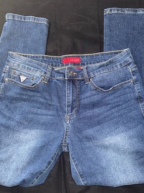 GUESS Brit Rocker Slim Tapered Jeans